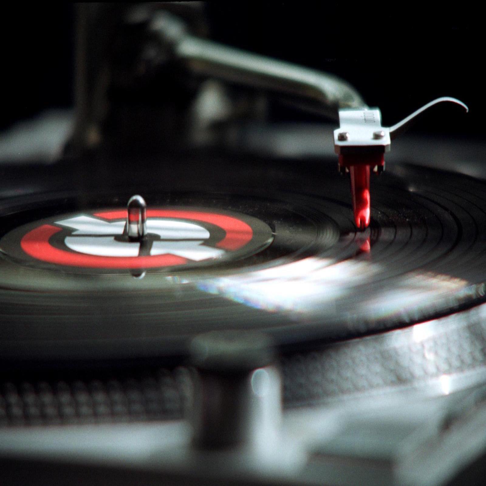 NoHa`S ARK OF TECHNO SETS